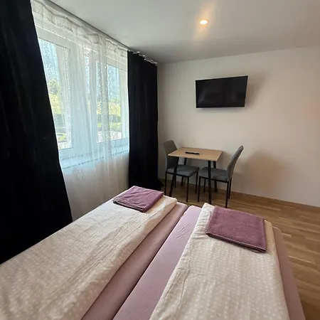 Guest house Tisis *